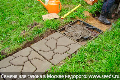 садовые дорожки своими руками дорожка на газоне своими руками